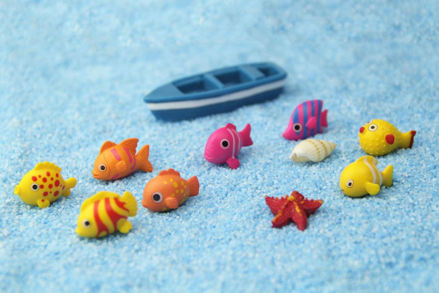 Fish Tank Waterscape Plastic Decoration Crafts Creative Fish Keychain Cartoon Fish DIY Micro Landscape Aquarium Decoration f2