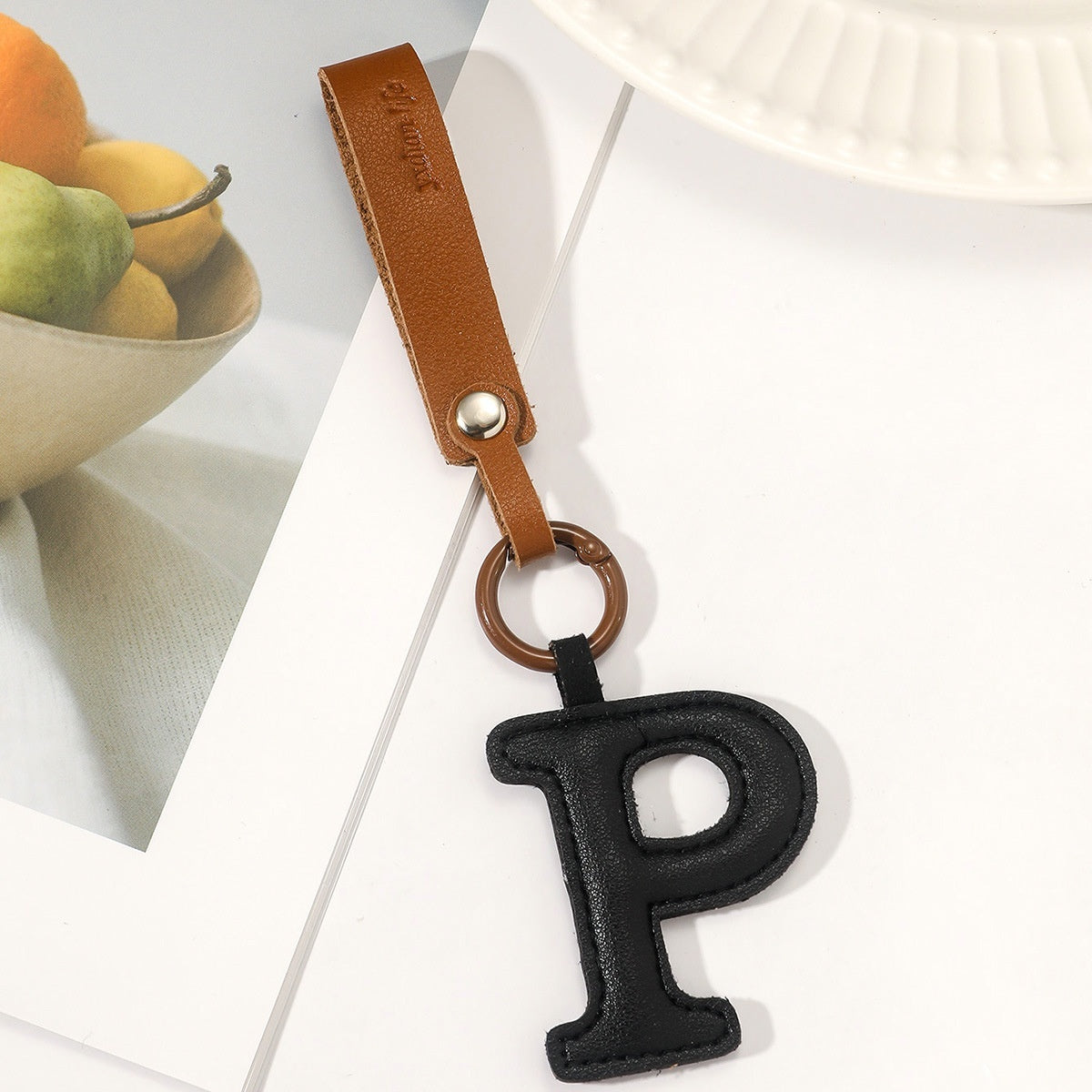 Fashion All-Match 26 Full Letter Leather Key Chain Pendant f3e5f654 8b8b 4bcb af53 0d3281235a1e