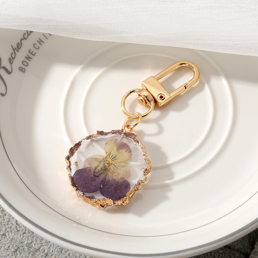 December Flower Keychain Pendants f91a3e70 fa2c 4fbb 8e6b cb1fda351760