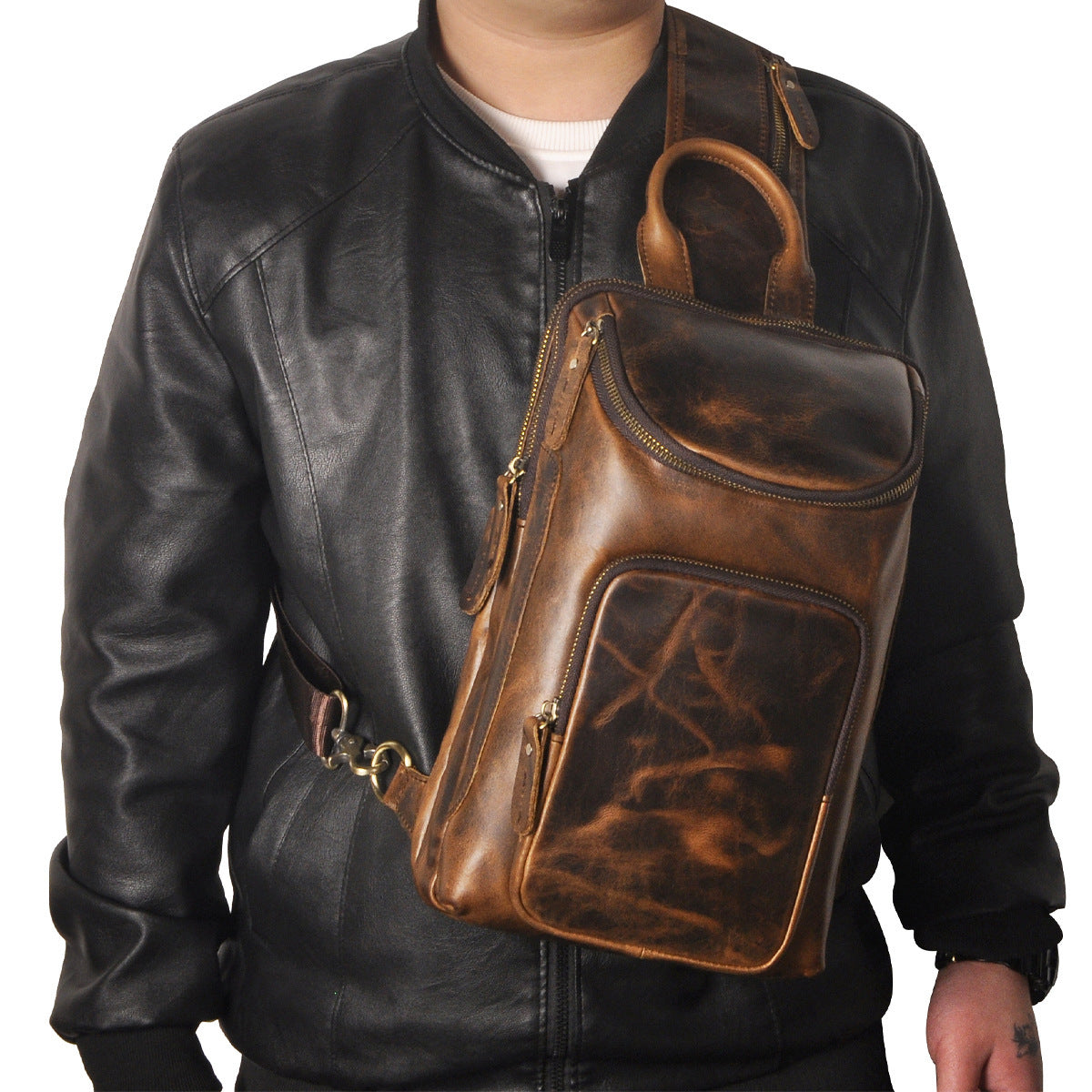 Top Layer Crazy Horse Skin Cowhide Men's Retro Chest Bag fc2a7c90 57d5 4154 a78a f8d1b7cb4f8d