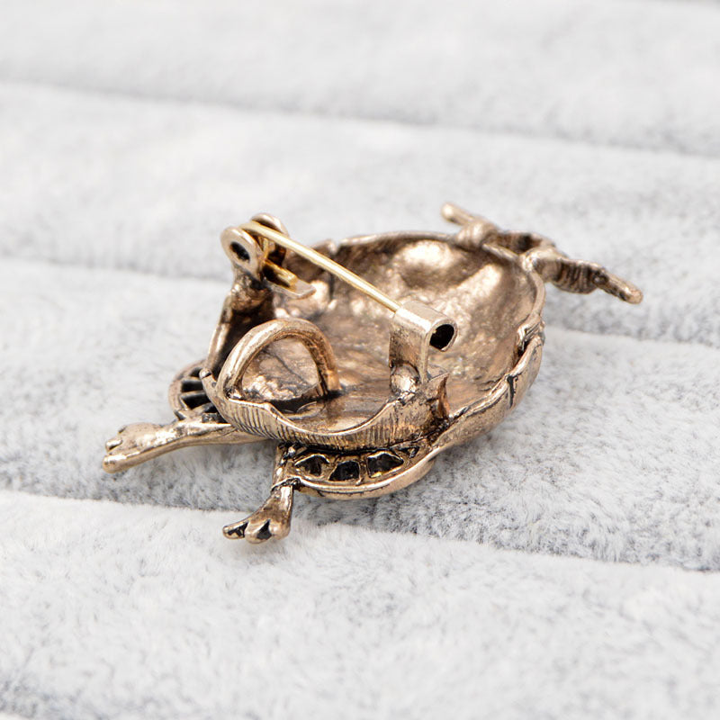 Diamond Cute Owl Vintage Brooch ff21267b d08c 4a8d a261 960c551cdd96