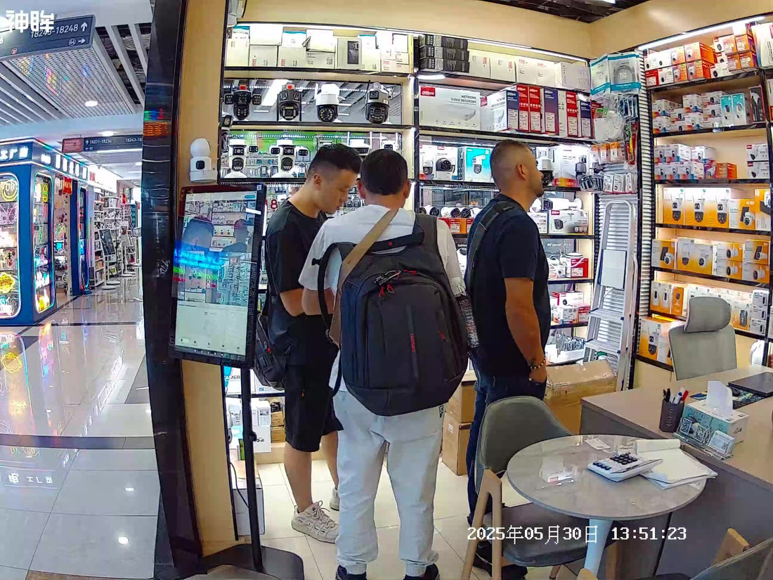 Overseas Buyers Sourcing Security Cameras in Yiwu
