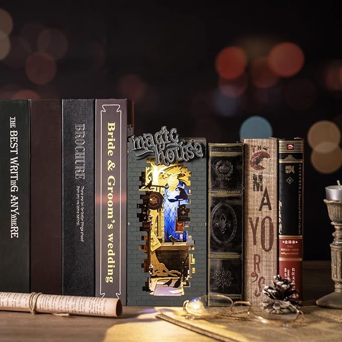 ROBOTIME Rolife DIY Book Nook Kit Bookend Stand Bookshelf Insert Bookcase Miniature Doll House Light 3D Puzzles TGB01-09 0009