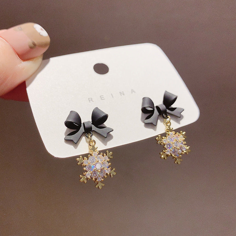 Silver Needle Zircon Snowflake Bow Earrings 015dd558 d830 4a68 9851 775ce9f37366