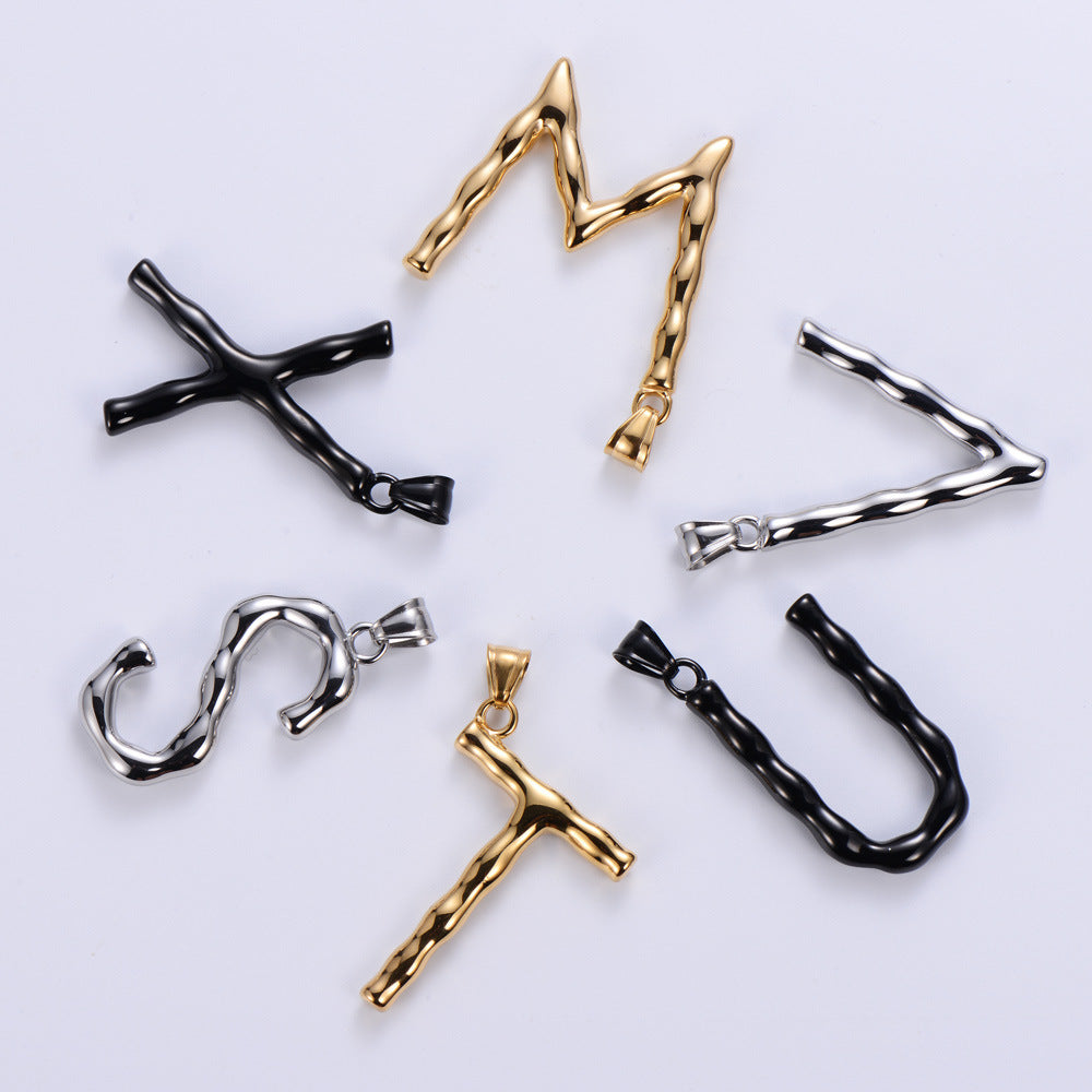 Three-dimensional 26 English Letter Pendant Necklace Fashion Jewelry Titanium Steel Couple Ornament 0273661c ece3 46a3 adc3 5
