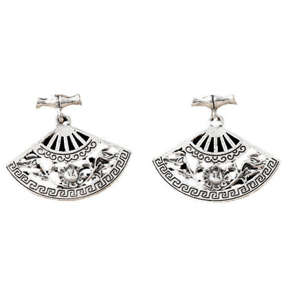 Retro Hollow Fan Classical Pattern Silver Stud Earrings 03043f69 af1e 4817 904c 6ee286e622c6