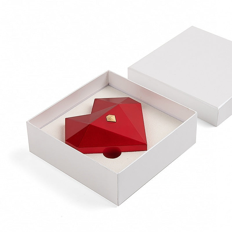 Simple Heart-shaped Diamond Surface Jewelry Storage Packaging Box 045d94e8 c864 4f72 be59 ca86deb29dfb trans