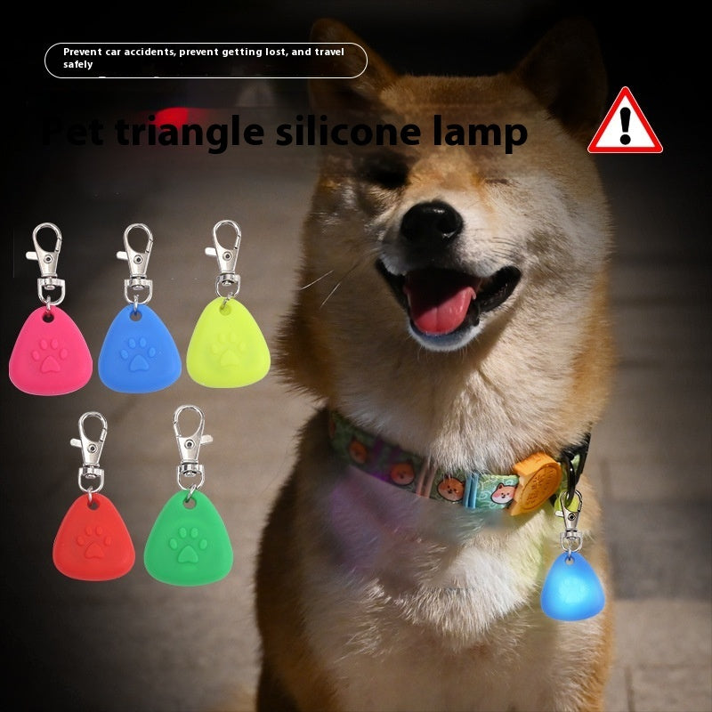 Silicone Triangle Pendant Light-emitting Pendant Pet Supplies Ornaments 04c6e27f f207 4165 a06c 01f659b4a79b trans