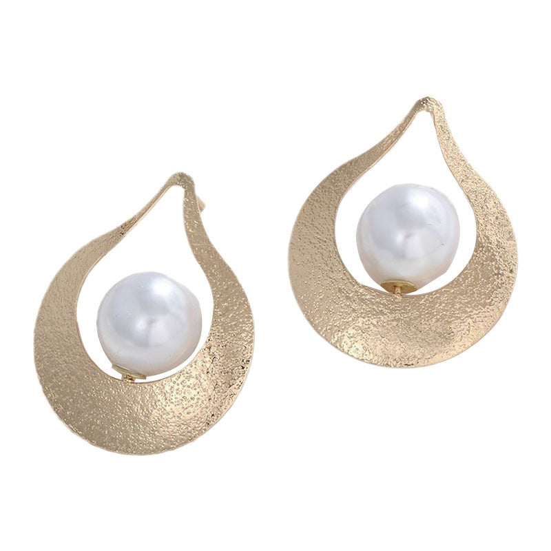 Exaggerated Large Pearl Earrings Female Special-interest Design 05bbc34a 7cc7 4658 a901 a2ce2651a1df