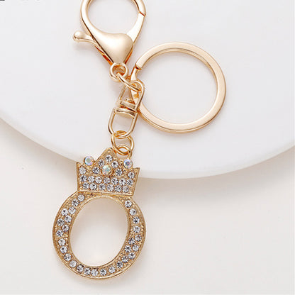 Metal Diamond-encrusted 26 English Crown Alphabet Keychain 06bf4391 ddc8 48f5 8d83 14ebde5188c1