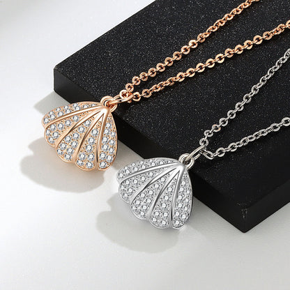 Shell-shaped Artificial Pearl Necklace 08484be5 b119 428c af5d 1556f35e47da