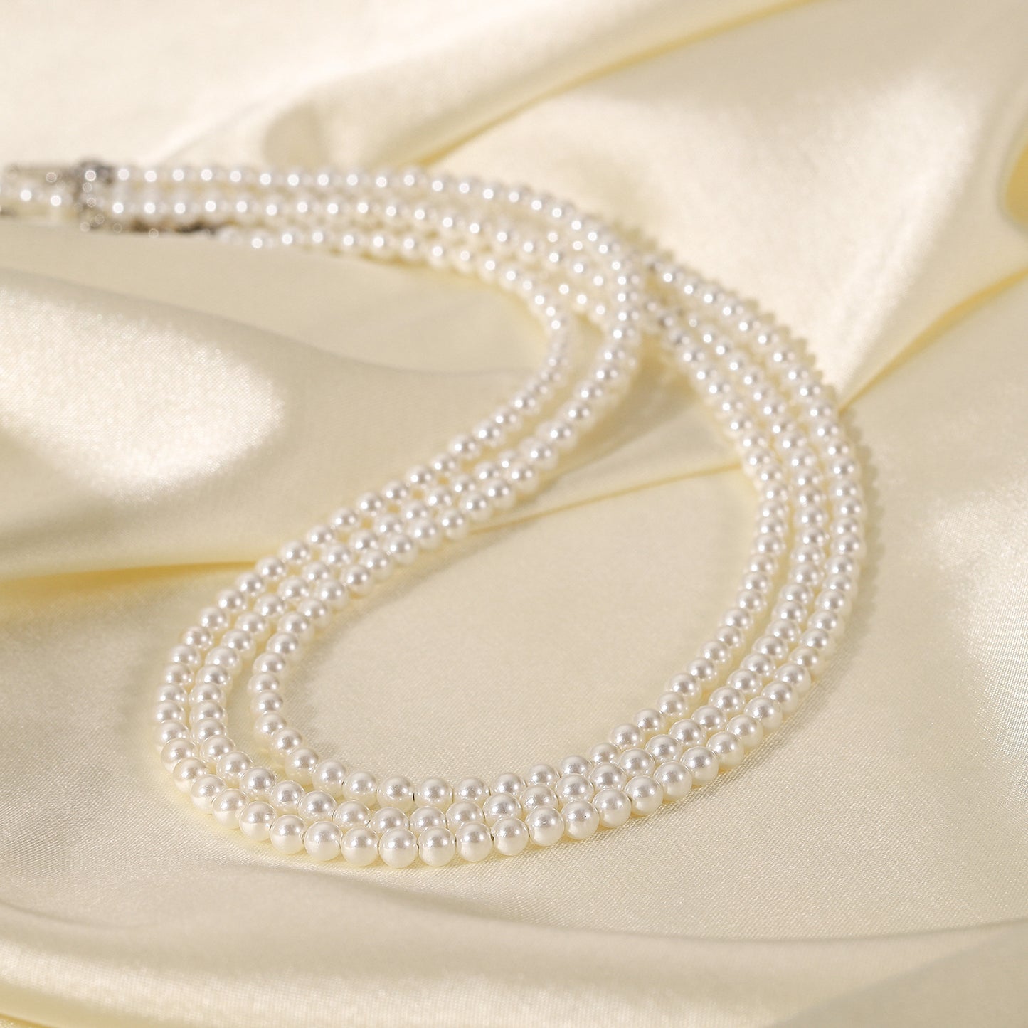 Fashionable And Trendy Men's Pearl Necklace 4mm 08b29ab5 71c9 436b 984a a1ab0317e9c6