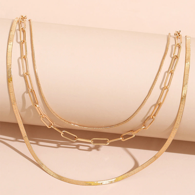Simple And Fashionable Solid Color Metal Irregular Clavicle Chain 08f00ec1 f5e7 4afd 9c3a 6c7985f8cf1e