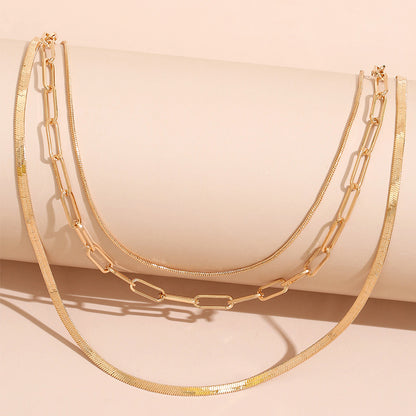 Simple And Fashionable Solid Color Metal Irregular Clavicle Chain 08f00ec1 f5e7 4afd 9c3a 6c7985f8cf1e
