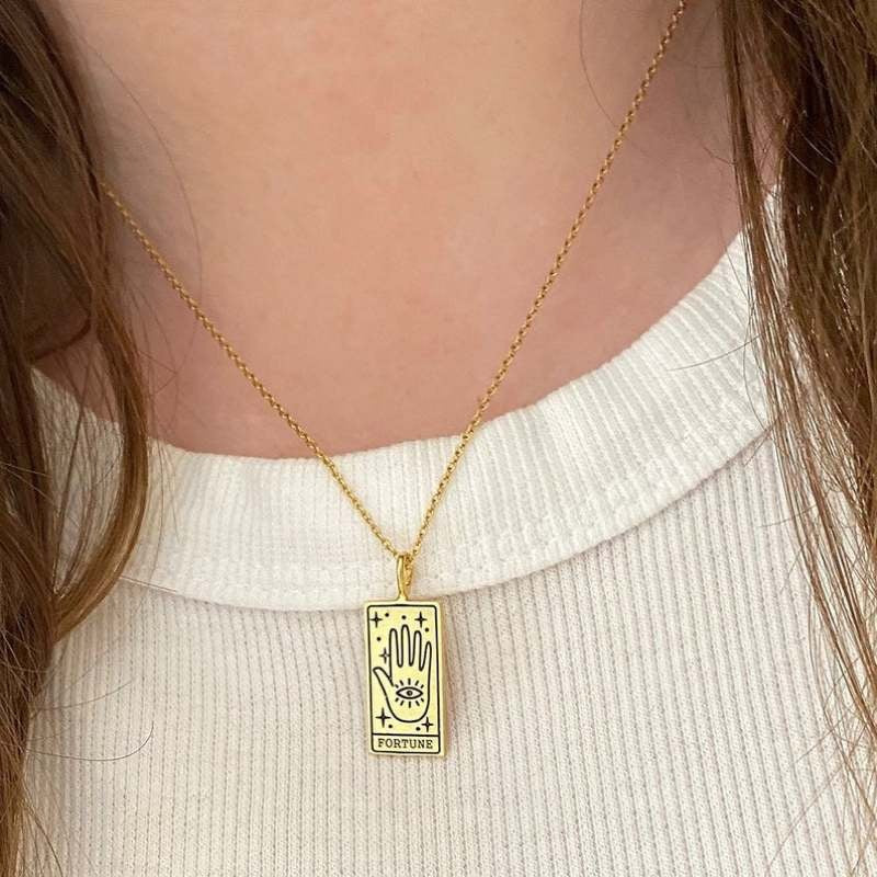Fashion Tarot Card Artifact Pendant Necklace 09e06caa dba7 4a20 96d2 ac605fa218bf