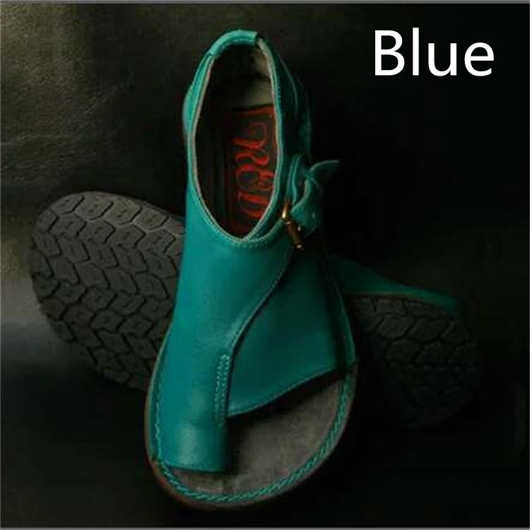 Buckle toe flat sandals and slippers 0a7790e3 e7ac 471f 9f83 6512d0600993