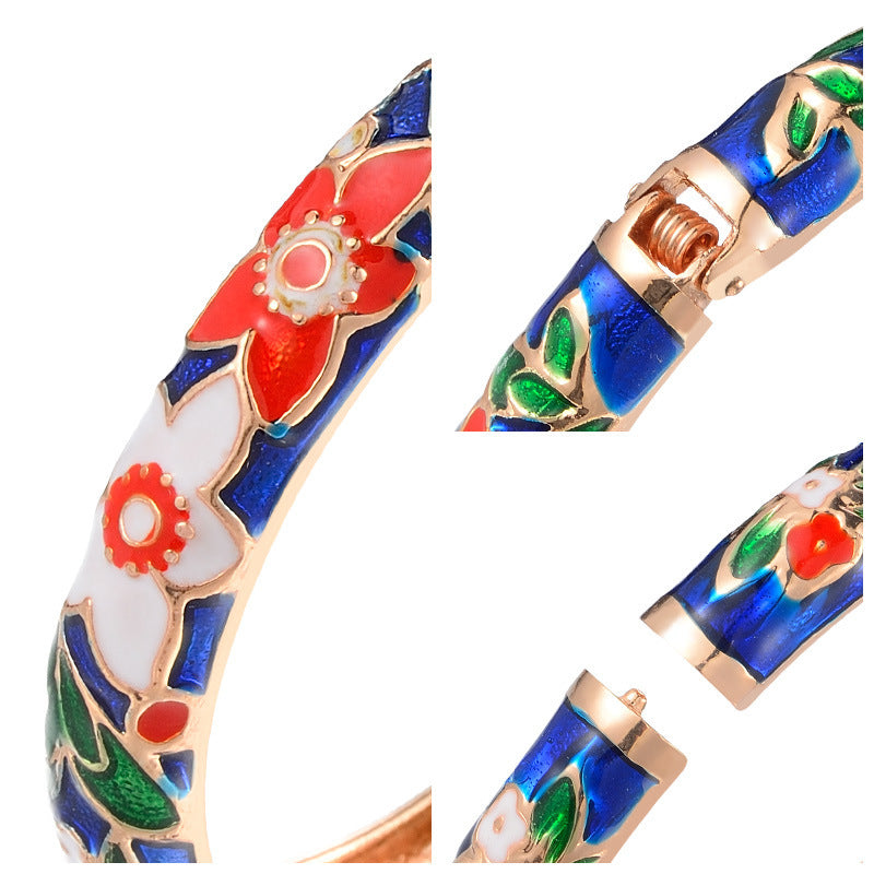 Blue Vintage Carved Flower Bracelet 0ae330c8 e602 45a2 8b00 17682144715f