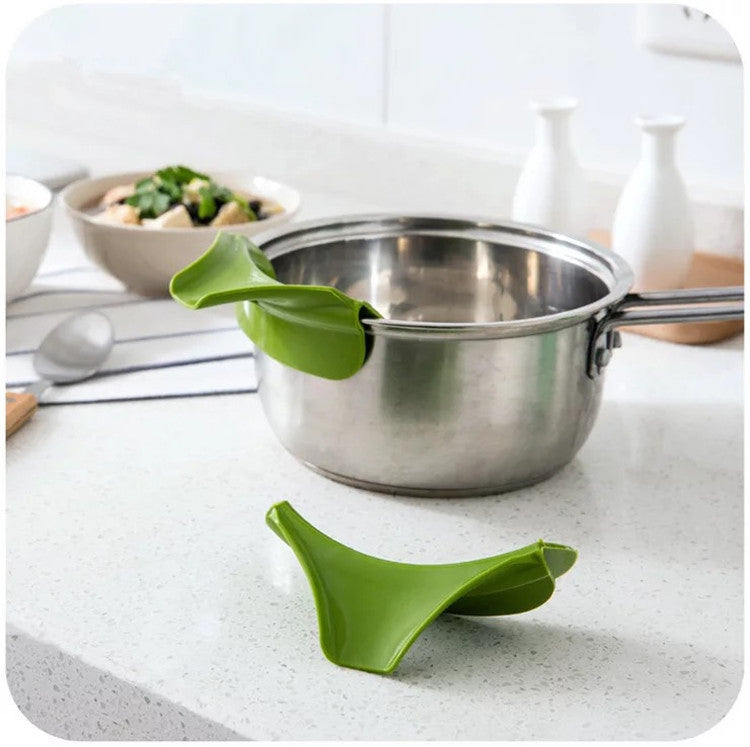 Spill And Leak Proof Pot With Circular Edge Deflector 0b466b48 c2bd 4981 812e 13f65a04dd4b