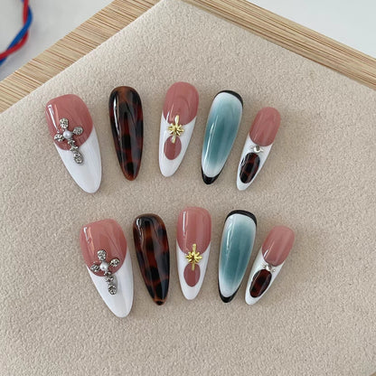 Autumn And Winter Blooming Hand-painted Maillard White Elegant High-end Long Handmade Wear Manicure 0e6100a8 098b 4a3e 821a 8