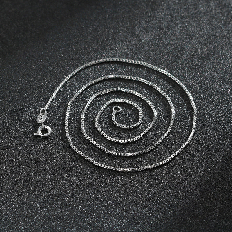18-inch Short Square Necklace - HD Wireless Product #3