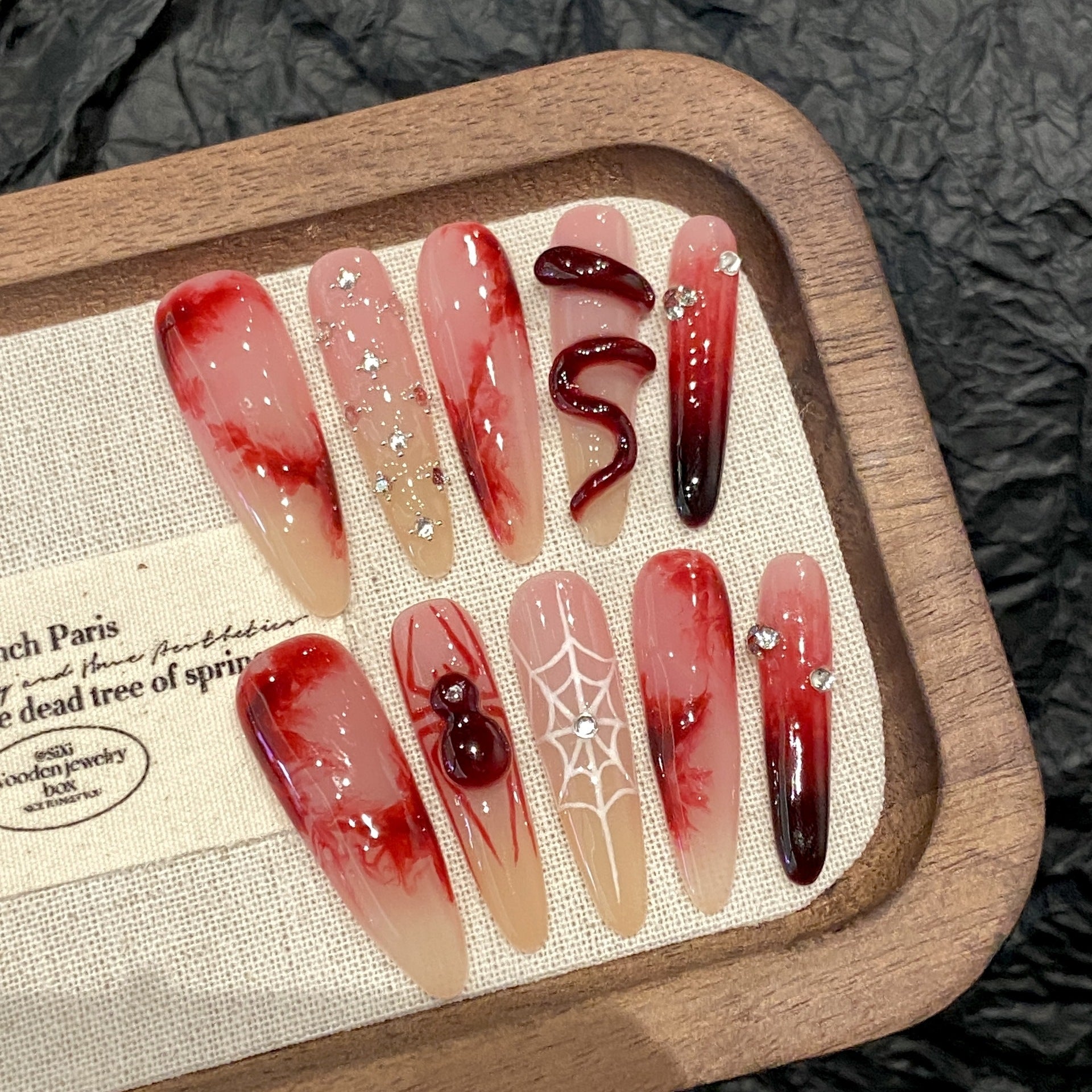 Long Advanced New Chinese Style Red Manicure 0ec6244d 94f4 40b5 bdb1 c693f5f77704