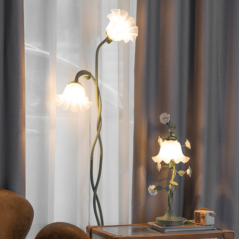 Cream Style Floor Lamp Living Room French Pastoral Bedroom Atmosphere Flower Lamp 0edc743f 4638 4795 967e 74907d38b447