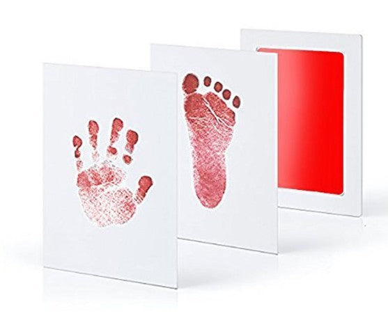 Baby hands and feet with oil 1032430946029