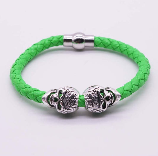 Explosion bracelet Punk style popular vintage braided skull bracelet 105738552684