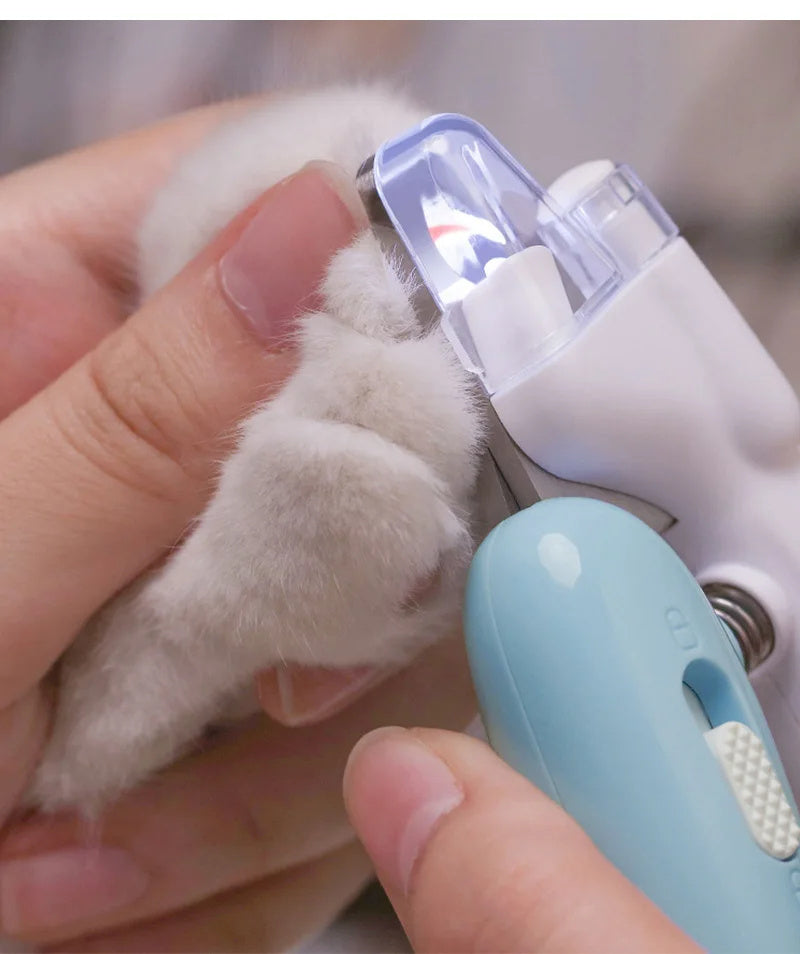 Pet Nail Clippers Dog Nail Clippers Cat Nail Clippers LED Electric Nail Grinder Pet Supplies LED Light Pet Nail Clippers 105e