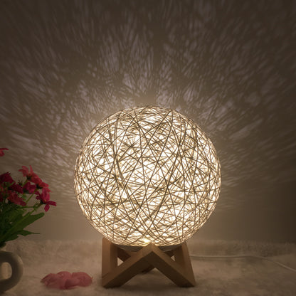 Amazon Hot Selling Creative Linen Table Lamp Novel and Unique LED Intelligent USB7 Color RGB16 Color Remote Control Rattan Ba