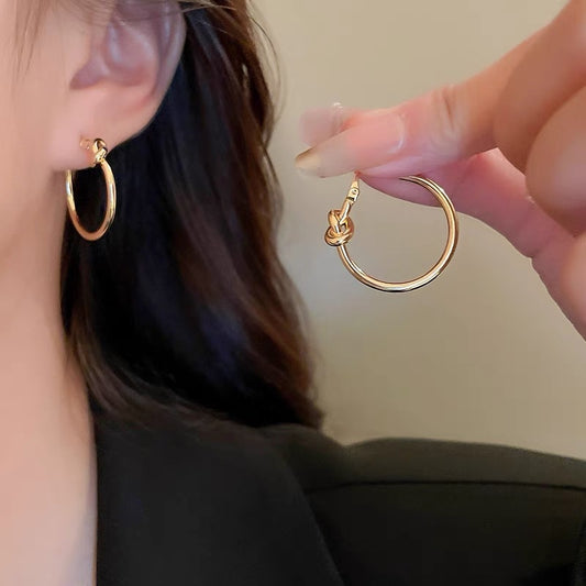 All-matching Simple Bracelet Ear Clip Ear Studs Women's Design Sense 124568e7 f52c 4a34 8a47 bd543a9ea425