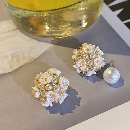 French Two Wearing Shell Pearl Flower Earrings Female 124c36c2 c4d0 4fb7 a786 25d3036204db 1f89a0e9 be41 401a 8728 82c2b83dce