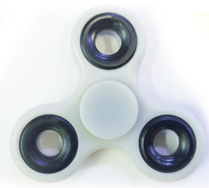 Glow In Dark Tri-Spinner Fidget Toy 1271860780312