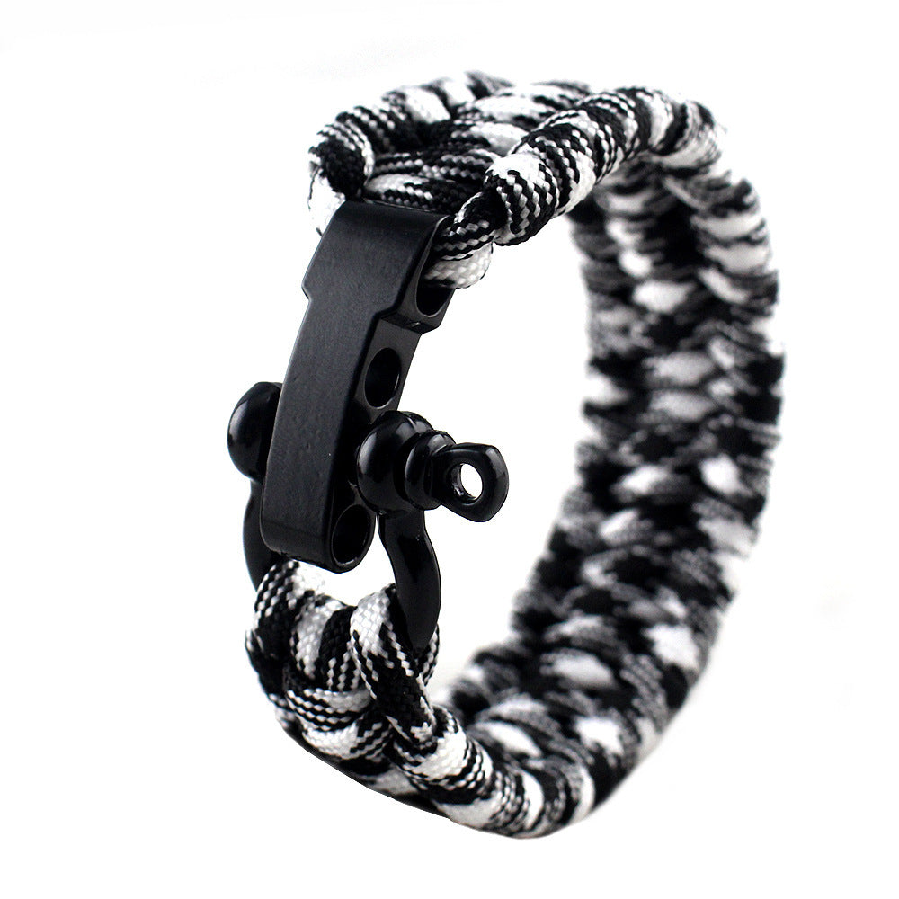 Field emergency survival bracelet 1335227395580 9c846b82 a0bb 48e9 aff3 c641ec96da17