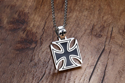 Black Epoxy Knights Templar Pendant 1352859364705