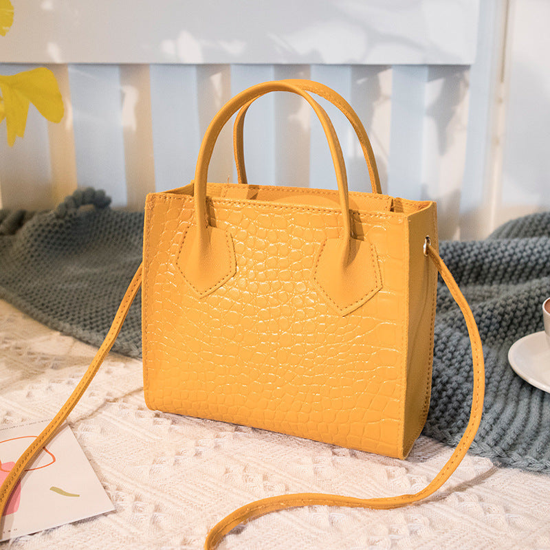 Mini handbag shoulder messenger small bag 1377328827137