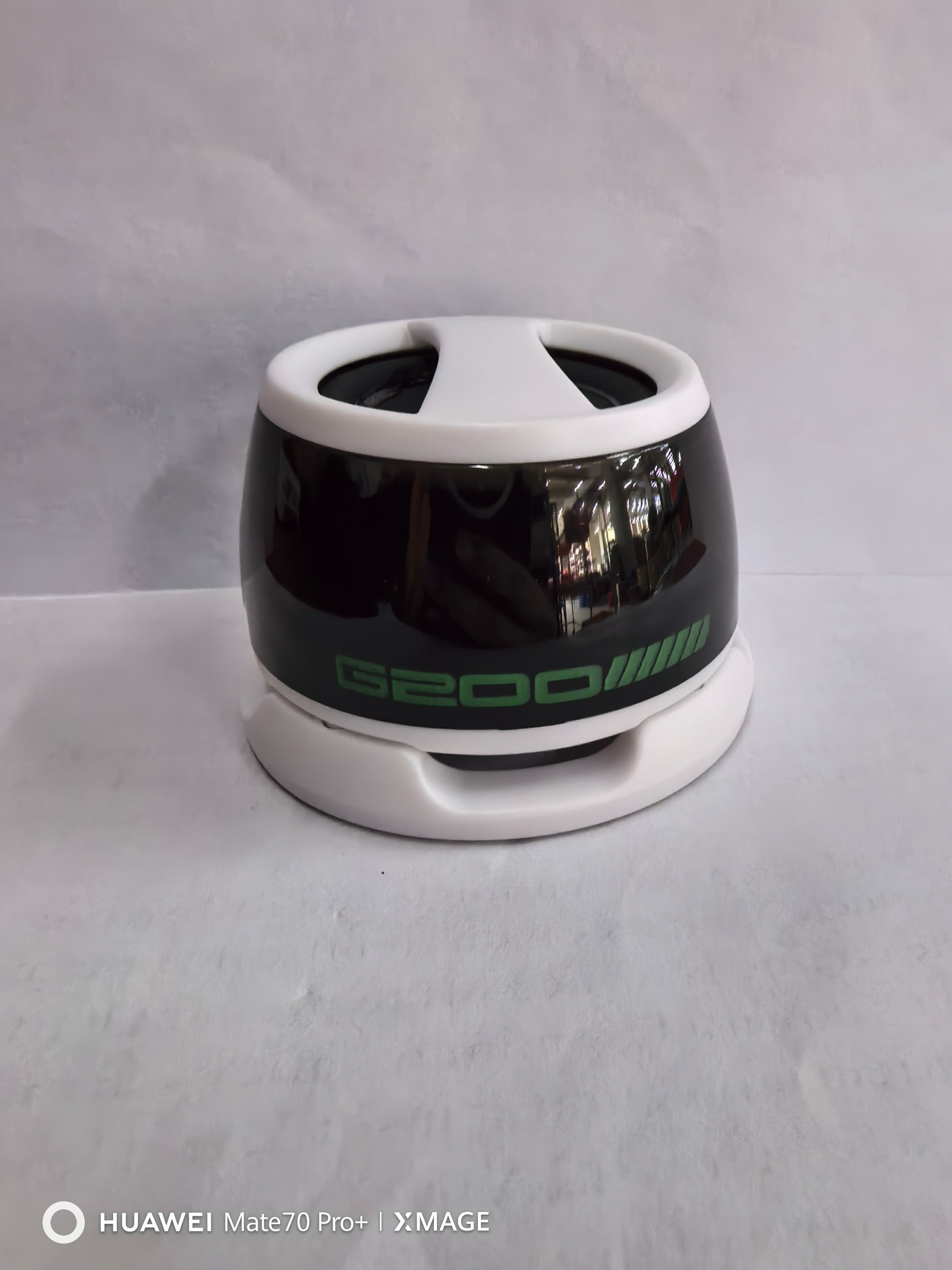 Portable Bluetooth Speaker G200 RGB Lighting Speaker BT5.3 Mini Sound Box 7 Hours Playback Magnetic Phone Holder 13e054bf cae