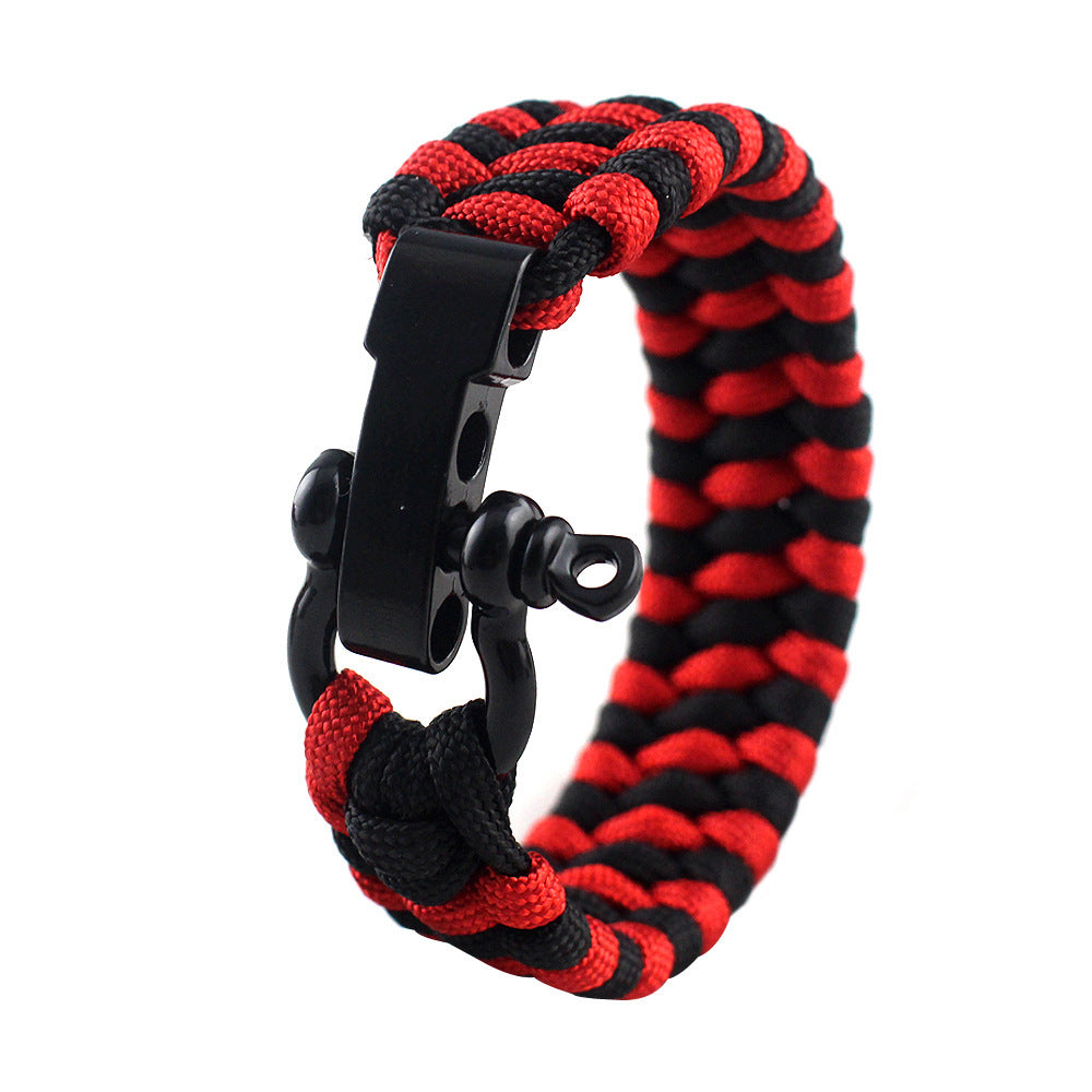 Field emergency survival bracelet 1456882010717 cde26ea3 7d85 40d6 a38f a4fdb01aefda