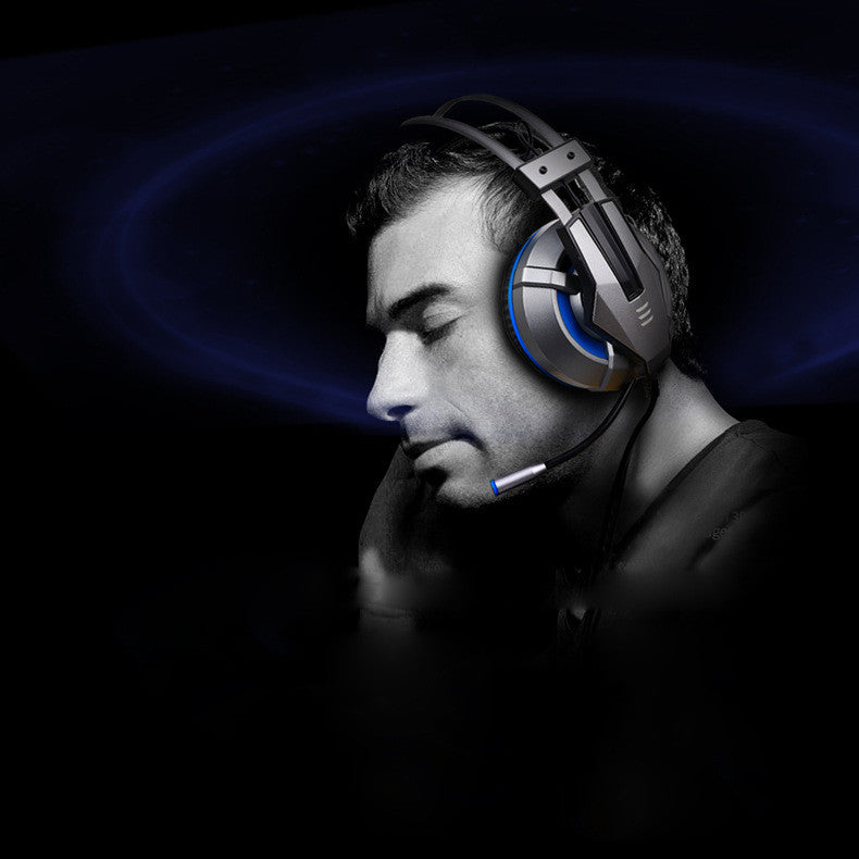 Head-mounted illuminated gaming headset 1464562060861