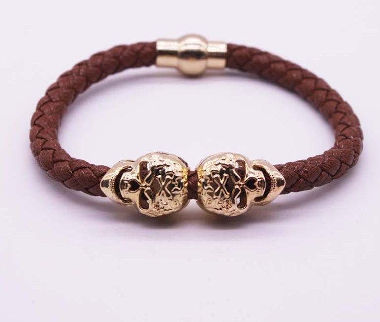 Explosion bracelet Punk style popular vintage braided skull bracelet 1479545395688