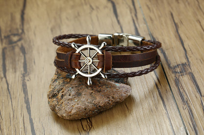Alloy lucky figure 8 leather bracelet 1502529628020