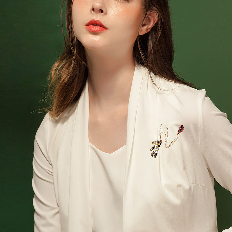 Alloy Male Cartoon Panda Full Drill Brooch 1511284028370