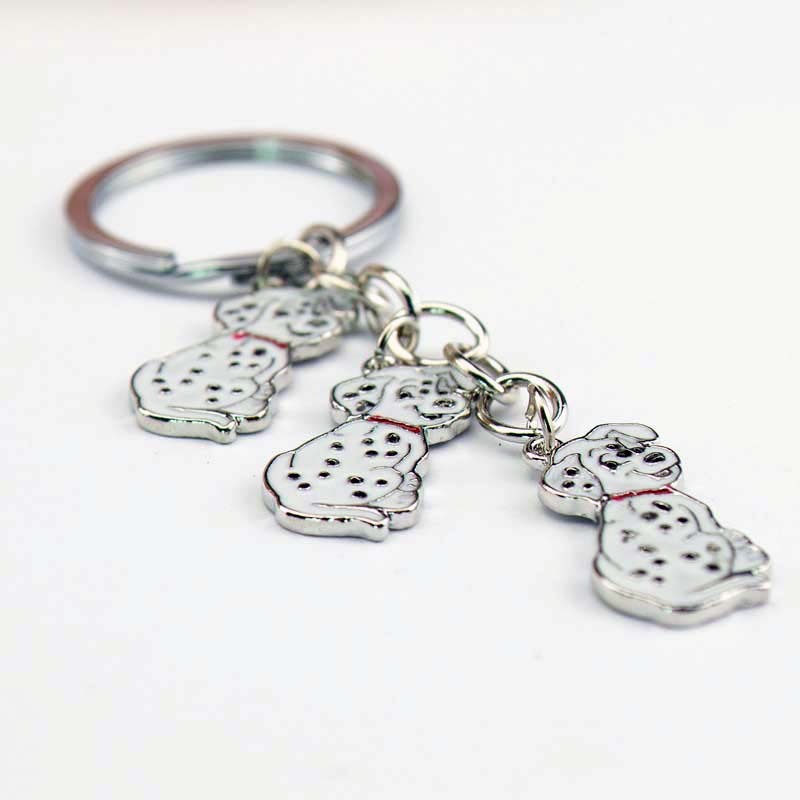 Dog car keychain 1543138852310