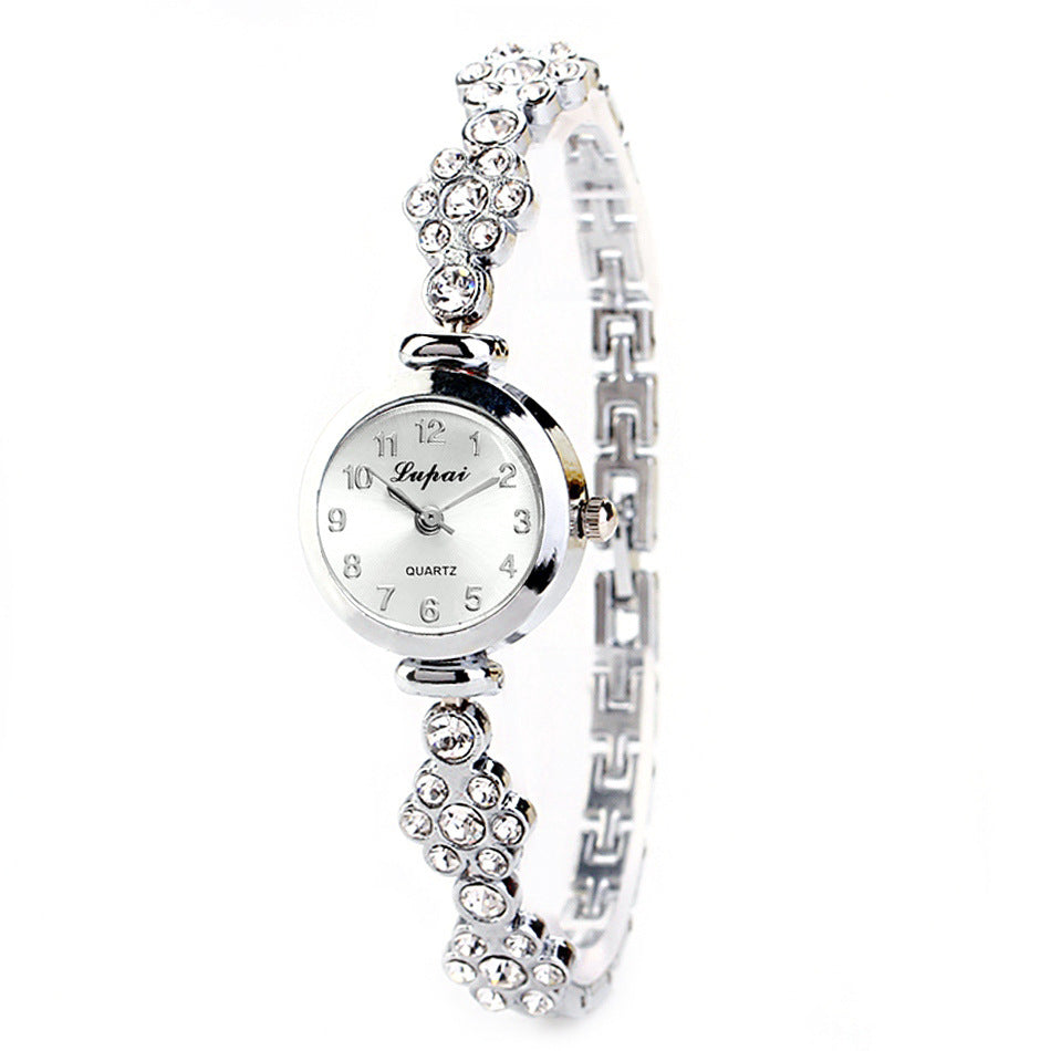 Ladies flower bracelet watch 1554147374577