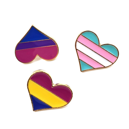 Heart shaped letter badge love rainbow brooch 1595352630430