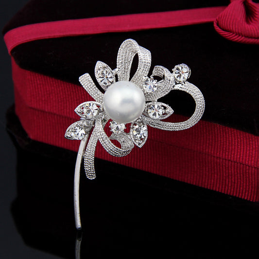 Delicate Pearl And Diamond Shawl Buckle Pin 1616475385422