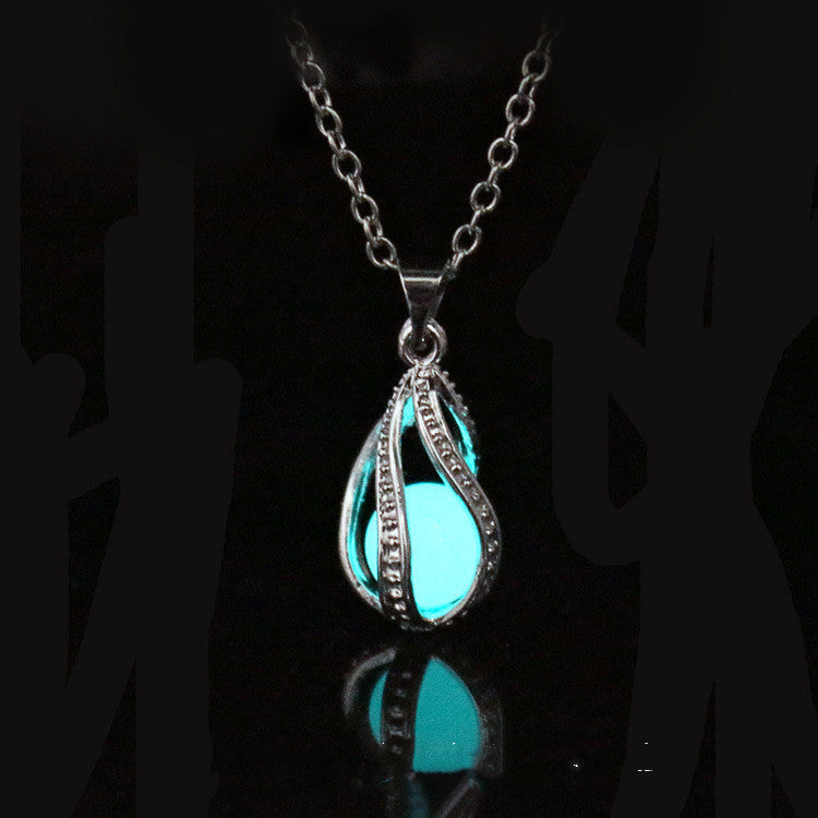 Gifts For Girlfriends And Girlfriends Luminous Pendant Spiral Openable Hollow Necklace Luminous Beads Pendant Moonstone 16167