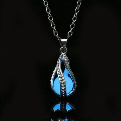 Gifts For Girlfriends And Girlfriends Luminous Pendant Spiral Openable Hollow Necklace Luminous Beads Pendant Moonstone 16167