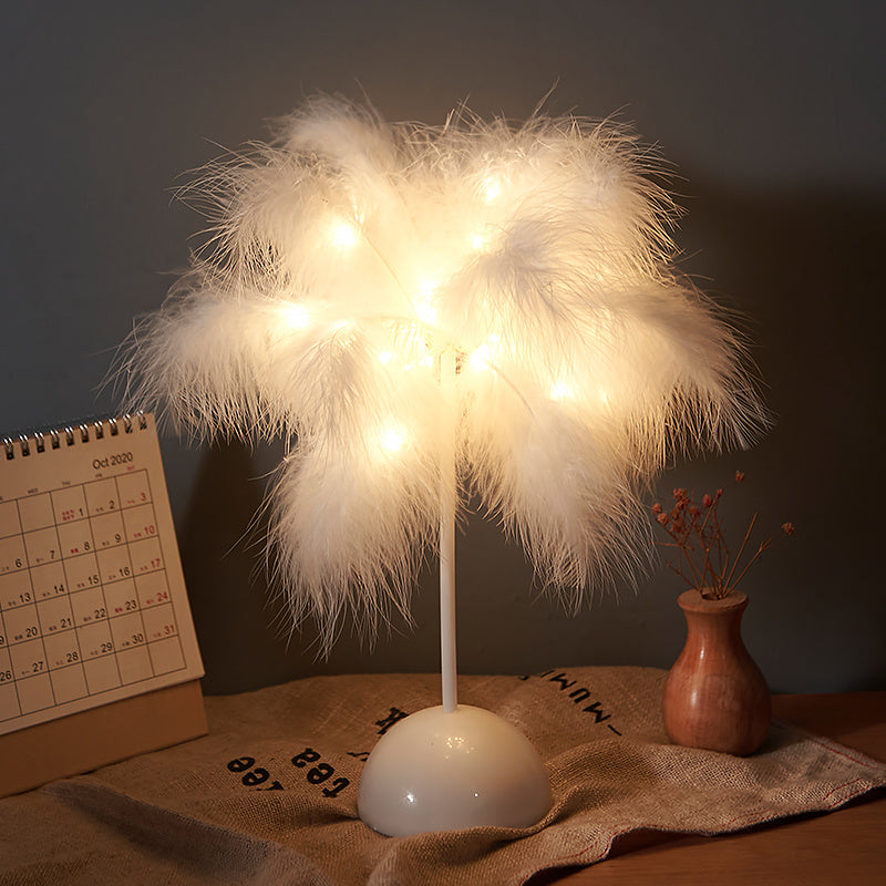 Feather Lamp Nordic Desk Lamp European-Style Bedroom Bedside Feather Table Lamp Night Light Table Lamp Decoration Modern 1617