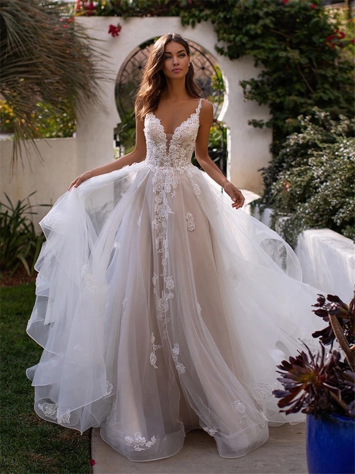 New Slim And Deep V Suspender Light Wedding Dress 1618105279843